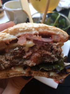 ellis-goumet-burger-1