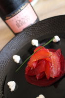 Gravlax de saumon à la betterave